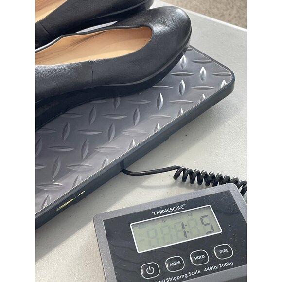 Calvin Klein Yuko Cut Out Wedge Pumps Size 8 Slip On Round Toe Leather Business - Picture 8 of 8